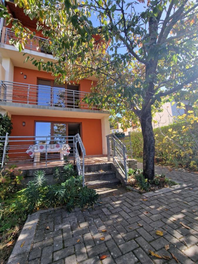 Villa Altiparmak Resen Exterior photo